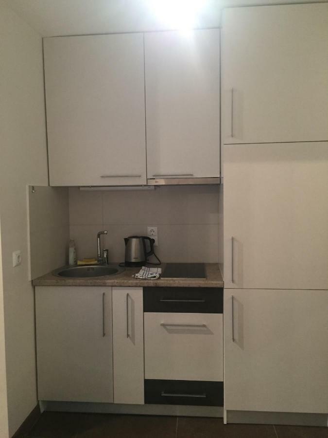 Sky Apartments Рига Экстерьер фото